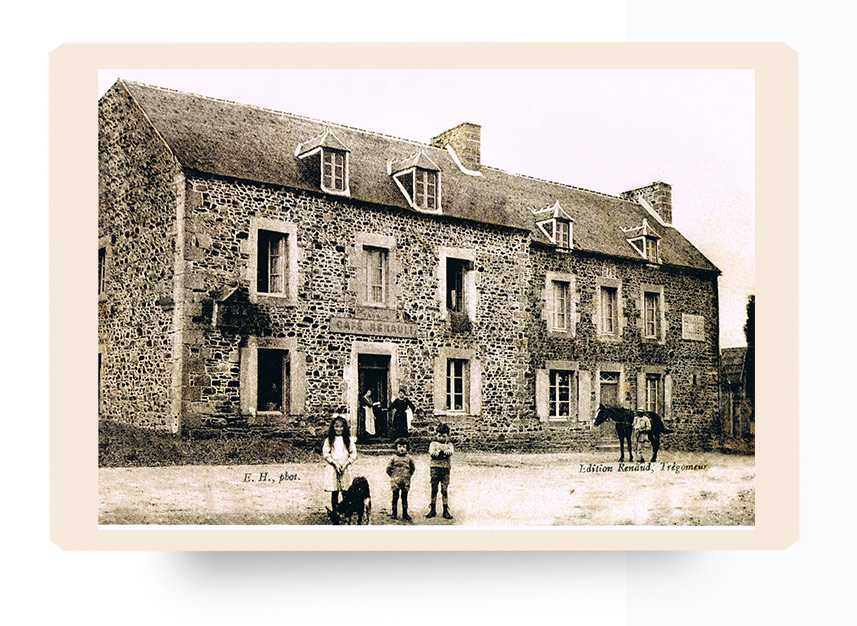 Le Goëlic, crêperie du réseau 'Crêperie Gourmande', restaurant près de Binic, St-Quay et le Zooparc de Trégomeur, vous sert des galettes et des crêpes dans une crêperie de caractère, au coeur du bourg de Trégomeur